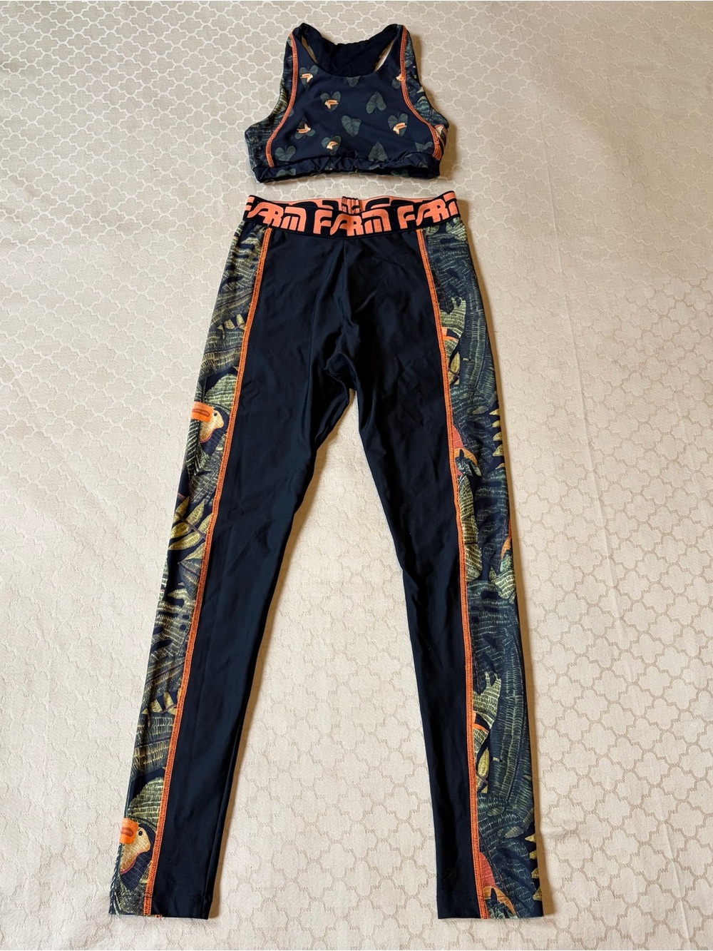 Farm Rio Tropical Activewear Fitness Workout Set Bra Leggings Size P / S